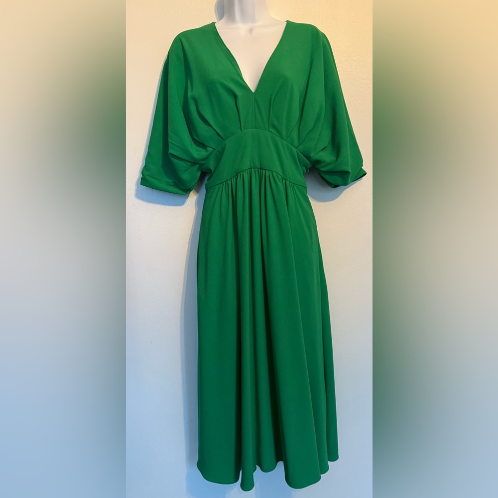 Alexia Admor Vibrant Green Dress